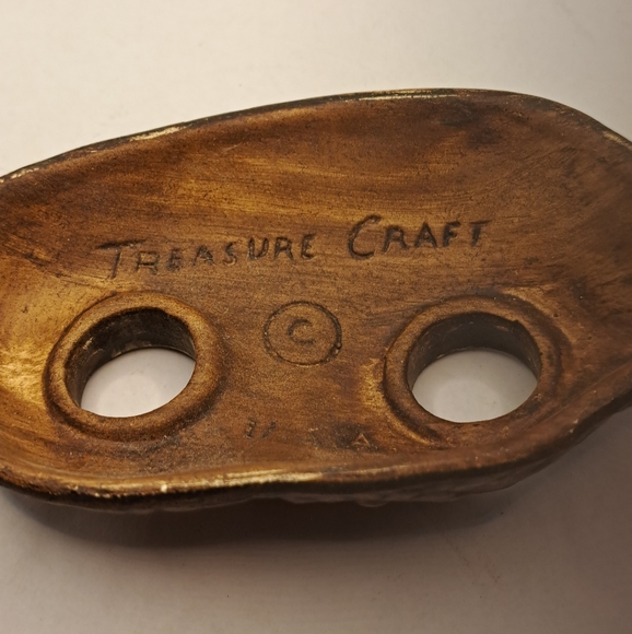 Vintage treasure craft Hawaii fish salt and pepper shakers. - Picture 8 of 8